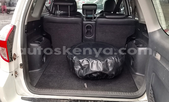 Buy Used Toyota Vanguard White Car in Nairobi in Nairobi Buy Used Toyota Vanguard White Car in Nairobi in Nairobi