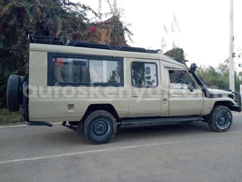 Big with watermark toyota land cruiser nairobi machakos 29197