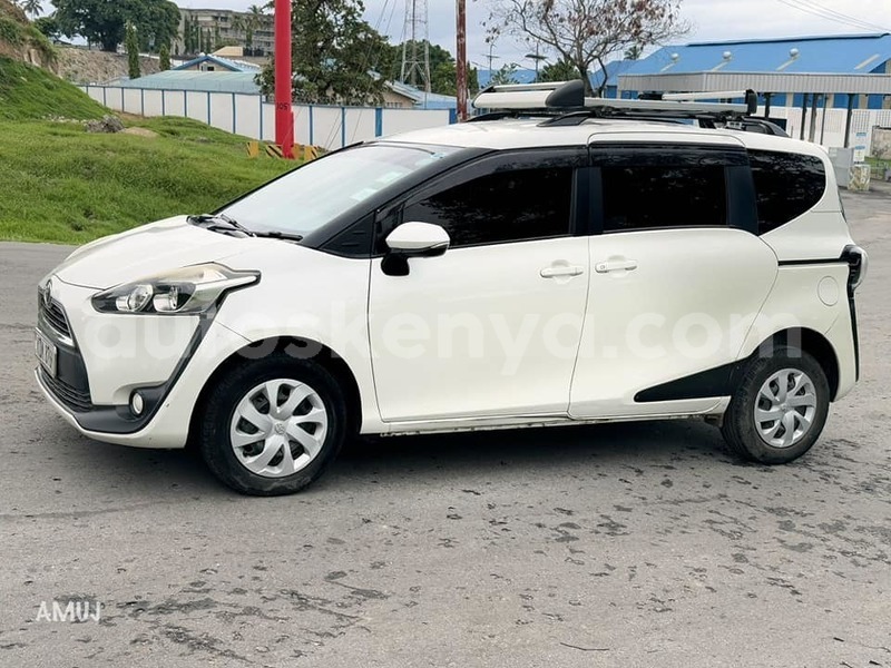 Big with watermark toyota sienta nairobi machakos 29217