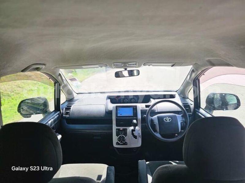 Big with watermark toyota noah nairobi machakos 29222