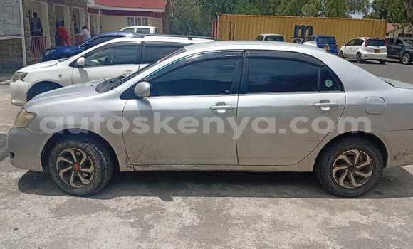Nunua Ilio tumika Toyota Corolla Fedha Gari ndani ya Nakuru nchini Bonde la Ufafanuzi Nunua Ilio tumika Toyota Corolla Fedha Gari ndani ya Nakuru nchini Bonde la Ufafanuzi