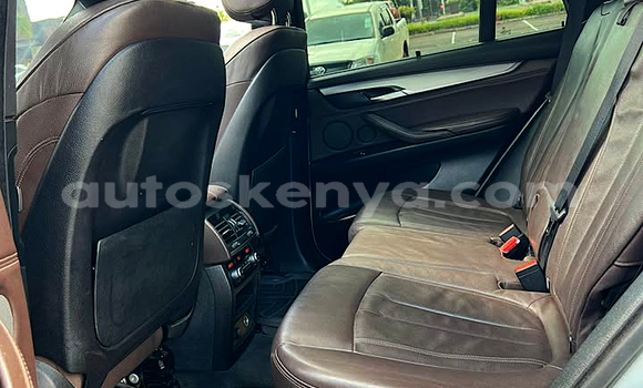 Oofamaa BMW X5 White Makiinaa iti Nairobi keessatti Nairobi keessatti Oofamaa BMW X5 White Makiinaa iti Nairobi keessatti Nairobi keessatti