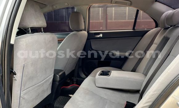 Nunua Ilio tumika Mitsubishi Lancer Fedha Gari ndani ya Nairobi nchini Nairobi Nunua Ilio tumika Mitsubishi Lancer Fedha Gari ndani ya Nairobi nchini Nairobi