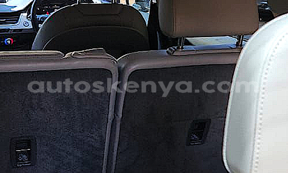 Oofamaa Audi Q7 Black Makiinaa iti Nairobi keessatti Nairobi keessatti Oofamaa Audi Q7 Black Makiinaa iti Nairobi keessatti Nairobi keessatti