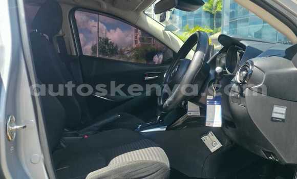 Oofamaa Mazda Demio Silver Makiinaa iti Nairobi keessatti Nairobi keessatti Oofamaa Mazda Demio Silver Makiinaa iti Nairobi keessatti Nairobi keessatti
