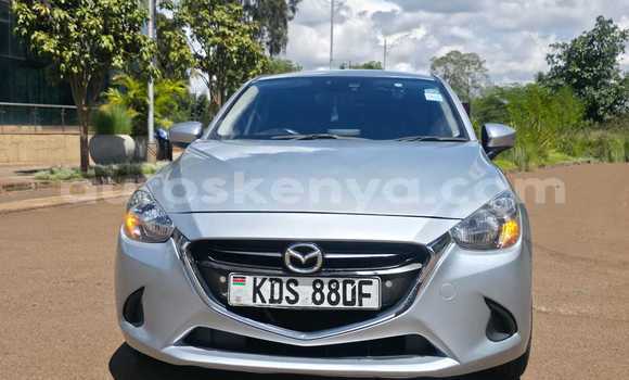 Oofamaa Mazda Demio Silver Makiinaa iti Nairobi keessatti Nairobi keessatti Oofamaa Mazda Demio Silver Makiinaa iti Nairobi keessatti Nairobi keessatti
