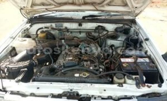 Buy Used Toyota Hilux White Car in Machakos in Nairobi Buy Used Toyota Hilux White Car in Machakos in Nairobi