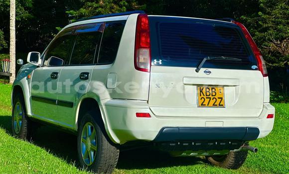 Nunua Ilio tumika Nissan X–Trail Nyeupe Gari ndani ya Nairobi nchini Nairobi Nunua Ilio tumika Nissan X–Trail Nyeupe Gari ndani ya Nairobi nchini Nairobi