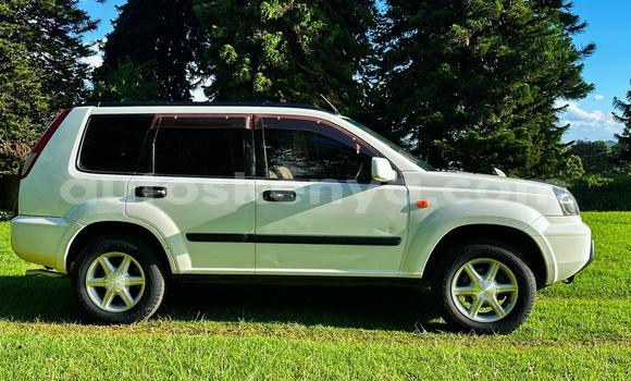Nunua Ilio tumika Nissan X–Trail Nyeupe Gari ndani ya Nairobi nchini Nairobi Nunua Ilio tumika Nissan X–Trail Nyeupe Gari ndani ya Nairobi nchini Nairobi
