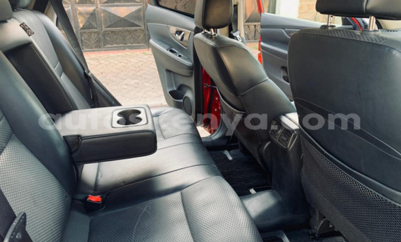 Nunua Ilio tumika Nissan X–Trail Nyekundu Gari ndani ya Machakos nchini Nairobi Nunua Ilio tumika Nissan X–Trail Nyekundu Gari ndani ya Machakos nchini Nairobi