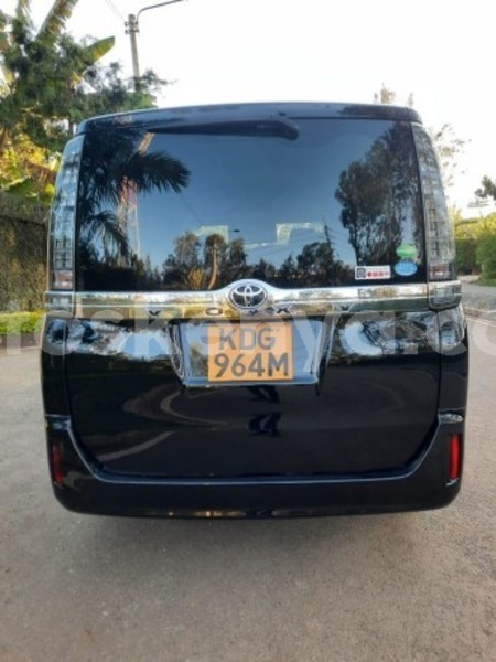 Big with watermark toyota voxy nairobi machakos 29288