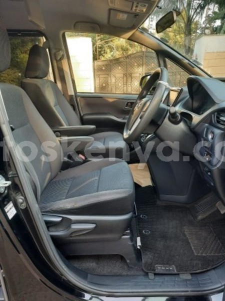 Big with watermark toyota voxy nairobi machakos 29288