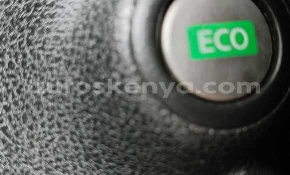 Buy Used Nissan Note White Car in Nairobi in Nairobi Buy Used Nissan Note White Car in Nairobi in Nairobi