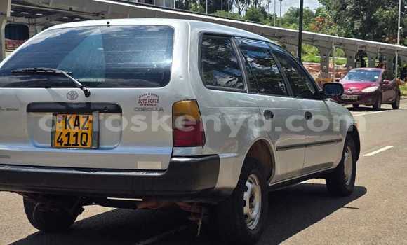 Nunua Ilio tumika Toyota Corolla Fedha Gari ndani ya Nairobi nchini Nairobi Nunua Ilio tumika Toyota Corolla Fedha Gari ndani ya Nairobi nchini Nairobi
