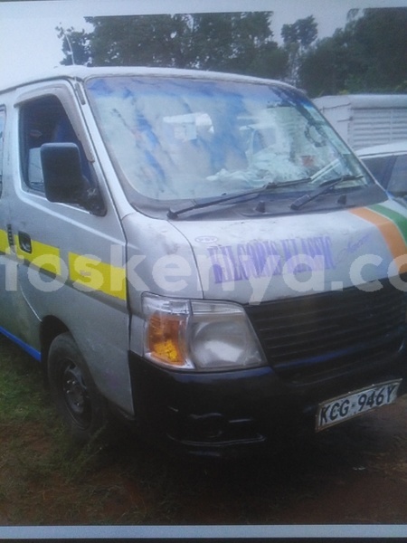 Big with watermark nissan caravan nairobi kitengela 29299