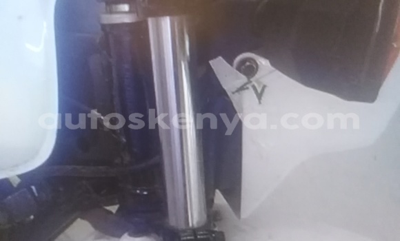 Buy Used Yamaha Aerox Race Replica White Bike in Nairobi in Nairobi