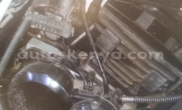 Buy Used Yamaha Aerox Race Replica White Bike in Nairobi in Nairobi Buy Used Yamaha Aerox Race Replica White Bike in Nairobi in Nairobi