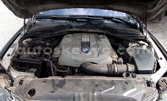 Oofamaa BMW 5–Series Silver Makiinaa iti Nairobi keessatti Nairobi keessatti Oofamaa BMW 5–Series Silver Makiinaa iti Nairobi keessatti Nairobi keessatti