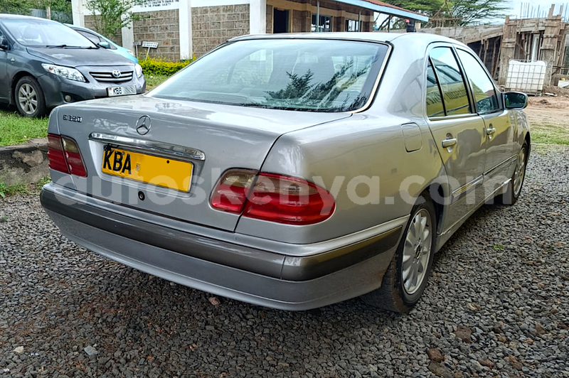 Big with watermark mercedes benz e200 nairobi nairobi 29304