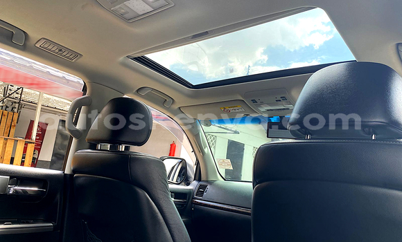 Buy Used Toyota Land Cruiser White Car in Nairobi in Nairobi Buy Used Toyota Land Cruiser White Car in Nairobi in Nairobi