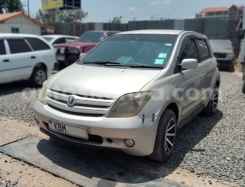 Big with watermark toyota ist nairobi nairobi 29308
