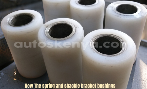 TRAILER EQUALIZER BUSH