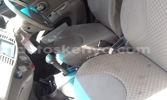 Nunua Ilio tumika Nissan March Bluu Gari ndani ya Mombasa nchini Kenya ya Pwani Nunua Ilio tumika Nissan March Bluu Gari ndani ya Mombasa nchini Kenya ya Pwani