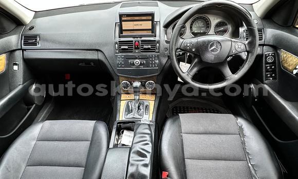 Buy Used Mercedes-Benz C-Classe White Car in Nairobi in Nairobi
