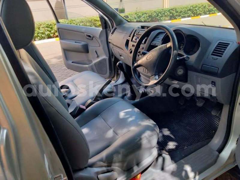 Big with watermark toyota hilux nairobi machakos 29339