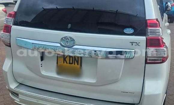 Nunua Ilio tumika Toyota Land Cruiser Prado Nyingine Gari ndani ya Nairobi nchini Nairobi Nunua Ilio tumika Toyota Land Cruiser Prado Nyingine Gari ndani ya Nairobi nchini Nairobi