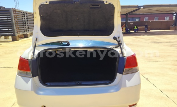 Buy Used Subaru Legacy White Car in Nairobi in Nairobi