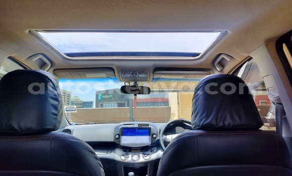 Buy Used Toyota RAV4 White Car in Nairobi in Nairobi Buy Used Toyota RAV4 White Car in Nairobi in Nairobi