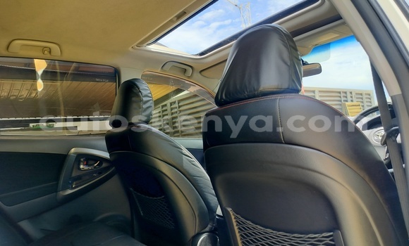 Buy Used Toyota RAV4 White Car in Nairobi in Nairobi Buy Used Toyota RAV4 White Car in Nairobi in Nairobi
