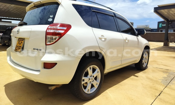 Buy Used Toyota RAV4 White Car in Nairobi in Nairobi Buy Used Toyota RAV4 White Car in Nairobi in Nairobi