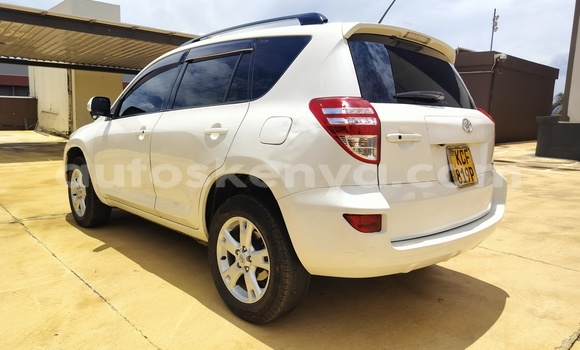 Buy Used Toyota RAV4 White Car in Nairobi in Nairobi Buy Used Toyota RAV4 White Car in Nairobi in Nairobi
