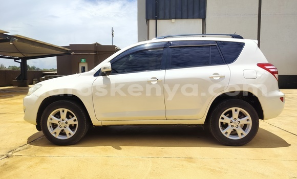 Buy Used Toyota RAV4 White Car in Nairobi in Nairobi Buy Used Toyota RAV4 White Car in Nairobi in Nairobi