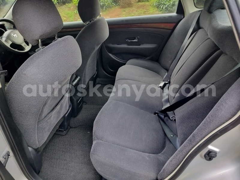 Big with watermark nissan bluebird sylphy nairobi nairobi 29387