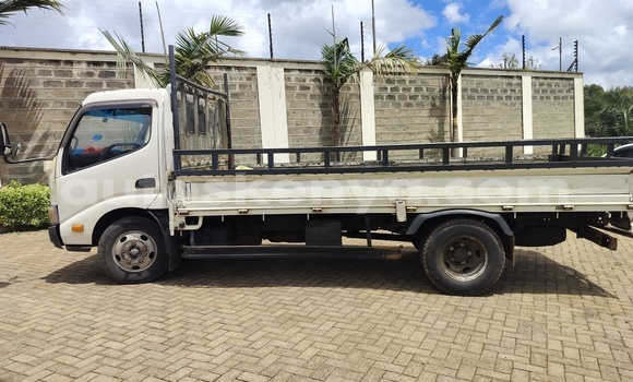 Buy Used Toyota Dyna White Truck in Nairobi in Nairobi Buy Used Toyota Dyna White Truck in Nairobi in Nairobi