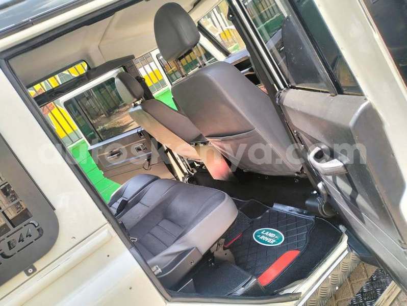 Big with watermark land rover defender nairobi machakos 29399