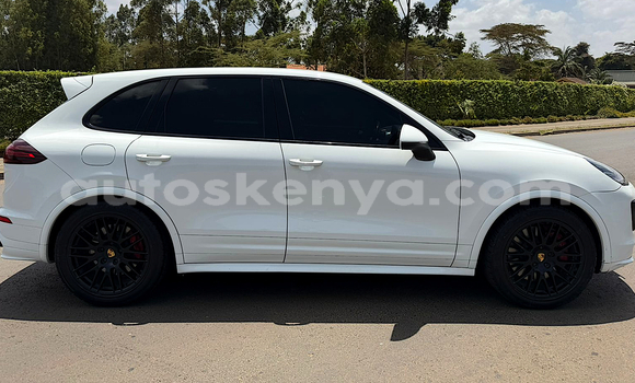 Buy Used Porsche Cayenne White Car in Nairobi in Nairobi Buy Used Porsche Cayenne White Car in Nairobi in Nairobi