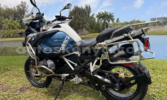 Nunua Ilio tumika BMW GS Fedha Bike ndani ya Nairobi nchini Nairobi Nunua Ilio tumika BMW GS Fedha Bike ndani ya Nairobi nchini Nairobi