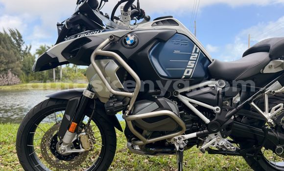 Nunua Ilio tumika BMW GS Fedha Bike ndani ya Nairobi nchini Nairobi Nunua Ilio tumika BMW GS Fedha Bike ndani ya Nairobi nchini Nairobi