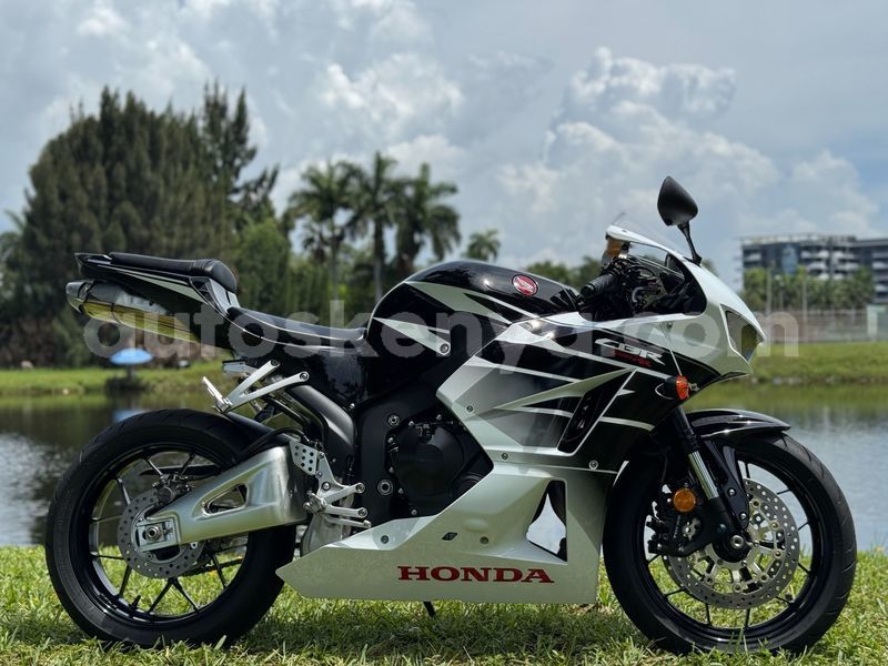 Big with watermark honda cbr west kenya bungoma 29413