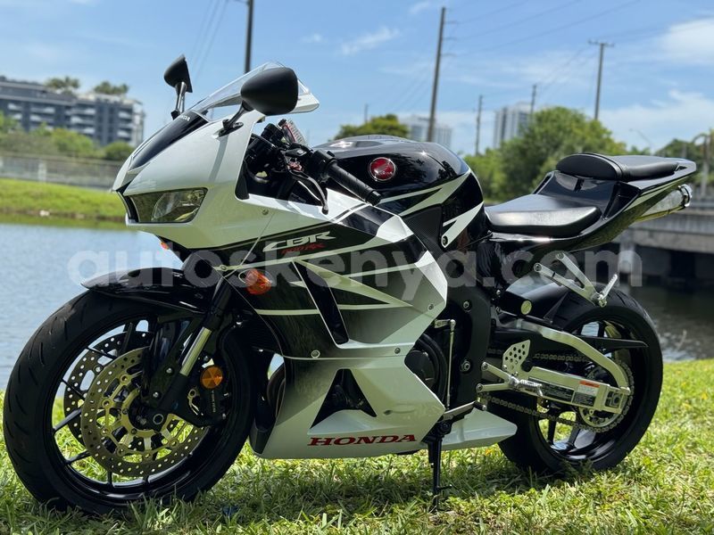 Big with watermark honda cbr west kenya bungoma 29413