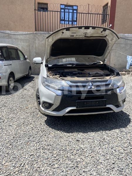 Big with watermark mitsubishi outlander nairobi nairobi 29416