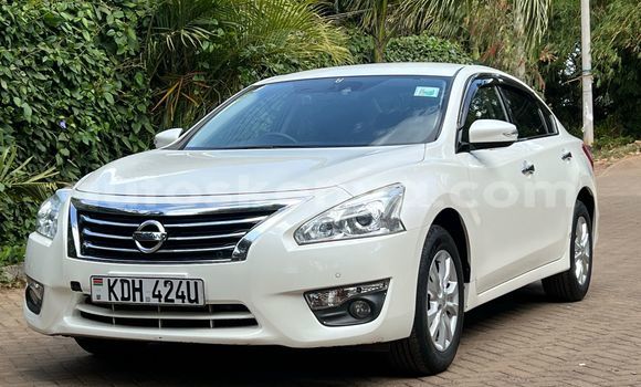 Nunua Ilio tumika Nissan Teana Nyeupe Gari ndani ya Nairobi nchini Nairobi Nunua Ilio tumika Nissan Teana Nyeupe Gari ndani ya Nairobi nchini Nairobi