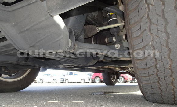 Imported Toyota Hilux White Makiinaa iti Mombasa keessatti Coastal Kenya keessatti Imported Toyota Hilux White Makiinaa iti Mombasa keessatti Coastal Kenya keessatti