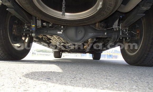 Imported Toyota Hilux White Makiinaa iti Mombasa keessatti Coastal Kenya keessatti Imported Toyota Hilux White Makiinaa iti Mombasa keessatti Coastal Kenya keessatti