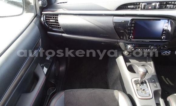 Imported Toyota Hilux White Makiinaa iti Mombasa keessatti Coastal Kenya keessatti Imported Toyota Hilux White Makiinaa iti Mombasa keessatti Coastal Kenya keessatti