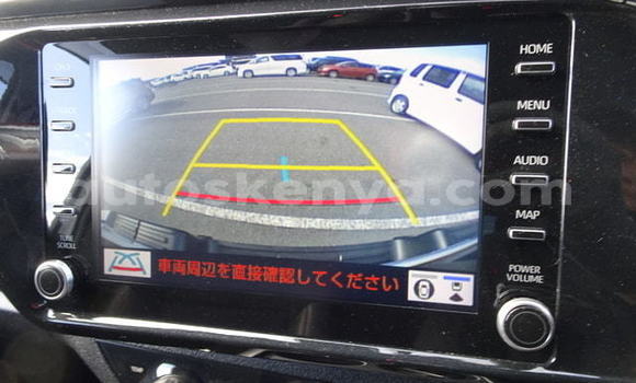 Imported Toyota Hilux White Makiinaa iti Mombasa keessatti Coastal Kenya keessatti Imported Toyota Hilux White Makiinaa iti Mombasa keessatti Coastal Kenya keessatti